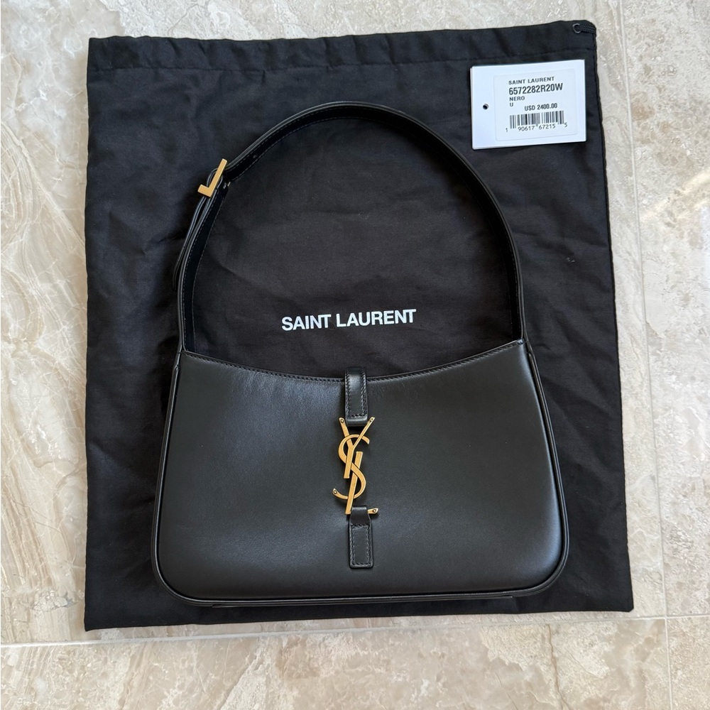 Saint Laurent Le 5 à 7 Smooth Leather Shoulder Bag Black Gold Hardware 2025 - Picture 3 of 15